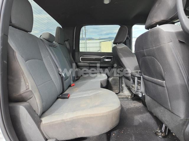 Photo 10 of 2024 RAM 2500 BIG HORN (VIN 3C6UR5DL2RG233953)