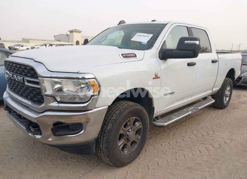 Photo 2 of 2024 Ram 2500 BIG HORN 4X4 6'4 BOX (VIN 3C6UR5DL2RG247688)