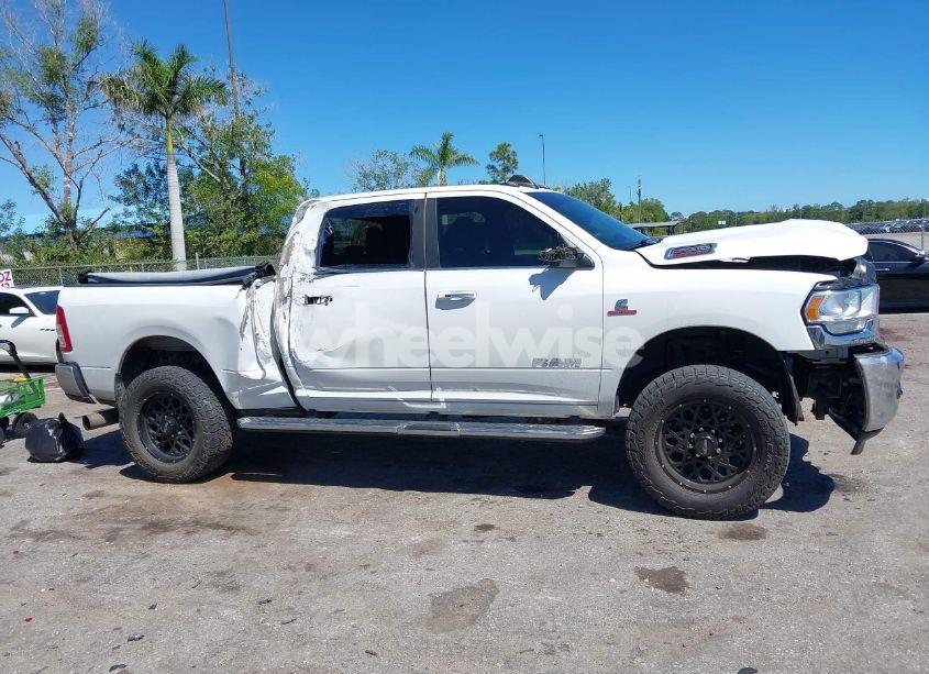 Photo 13 of 2020 Ram 2500 BIG HORN 4X4 6'4 BOX (VIN 3C6UR5DL3LG309803)