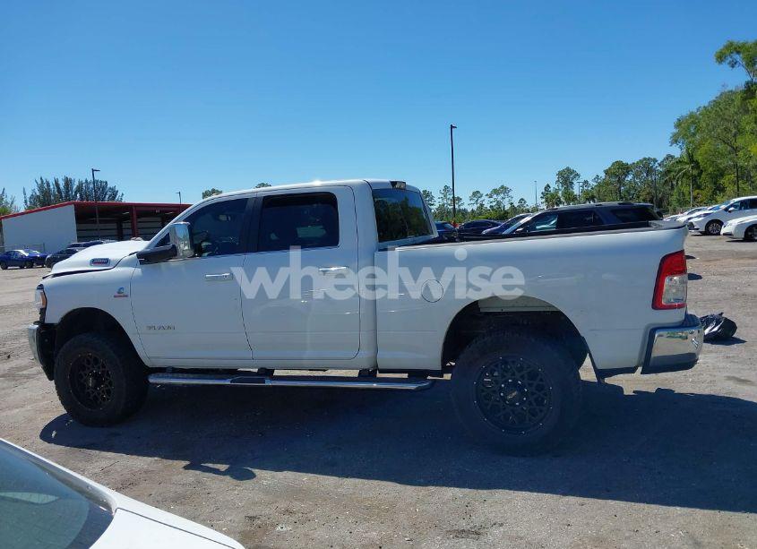 Photo 14 of 2020 Ram 2500 BIG HORN 4X4 6'4 BOX (VIN 3C6UR5DL3LG309803)