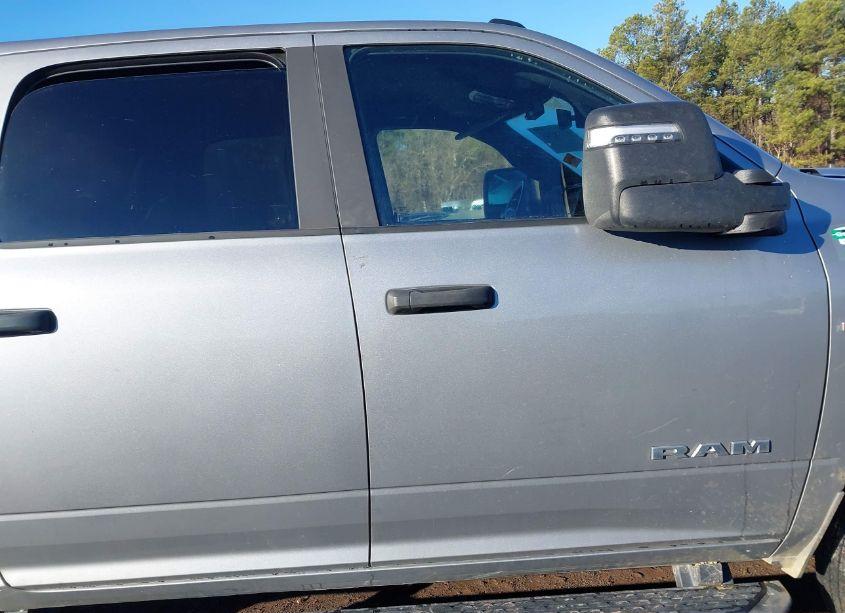 Photo 13 of 2024 Ram 2500 (VIN 3C6UR5DL3RG266668)