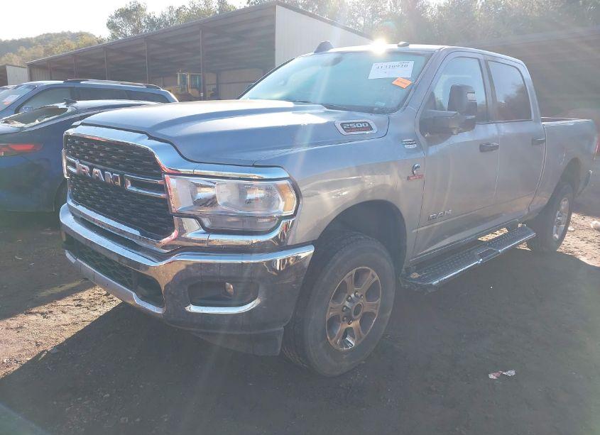 Photo 2 of 2024 Ram 2500 (VIN 3C6UR5DL3RG266668)