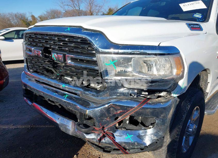 Photo 6 of 2024 Ram 2500 BIG HORN 4X4 6'4 BOX (VIN 3C6UR5DL3RG283485)