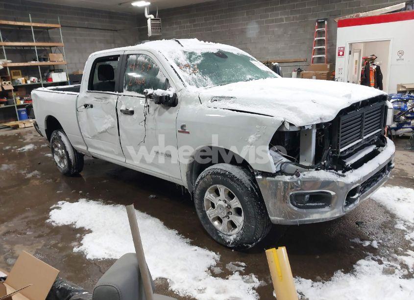 2024 Ram 2500 BIG HORN 4X4 6'4 BOX (VIN 3C6UR5DL3RG285821) main photo