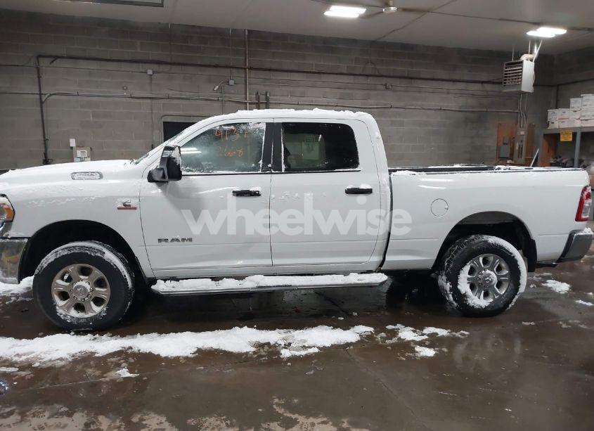 Photo 14 of 2024 Ram 2500 BIG HORN 4X4 6'4 BOX (VIN 3C6UR5DL3RG285821)