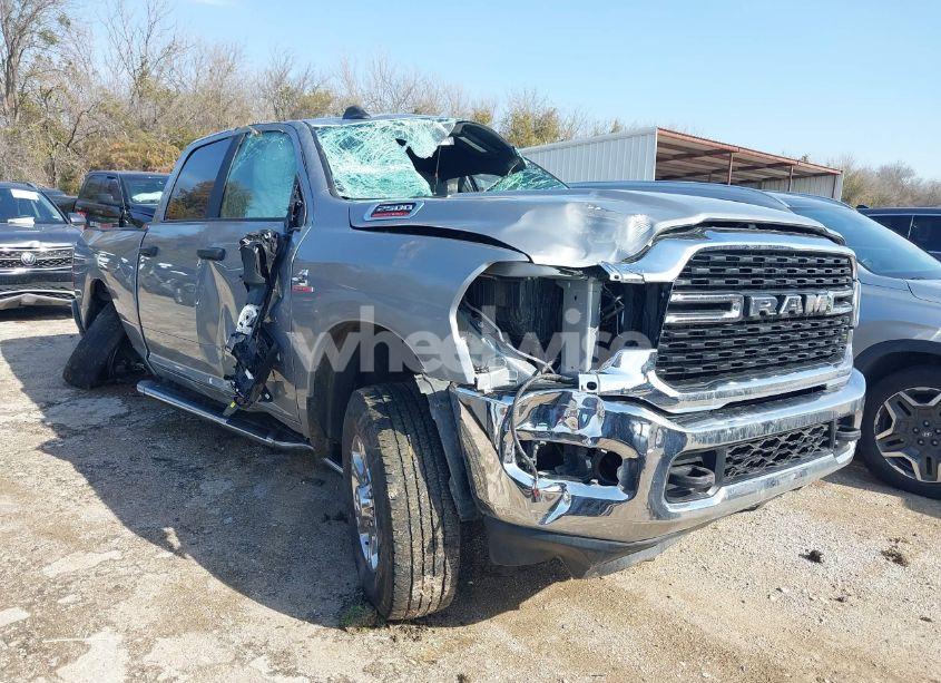 2024 Ram 2500 BIG HORN 4X4 6'4 BOX (VIN 3C6UR5DL3RG338405) main photo