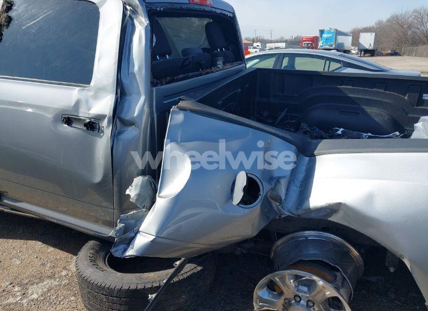 Photo 12 of 2024 Ram 2500 BIG HORN 4X4 6'4 BOX (VIN 3C6UR5DL3RG338405)