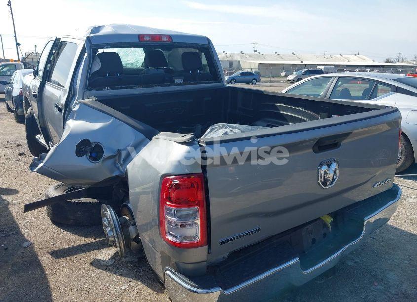 Photo 3 of 2024 Ram 2500 BIG HORN 4X4 6'4 BOX (VIN 3C6UR5DL3RG338405)