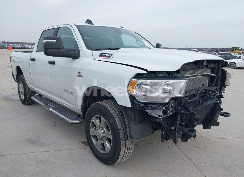 2024 Ram 2500 BIG HORN 4X4 6'4 BOX (VIN 3C6UR5DL3RG339974) main photo