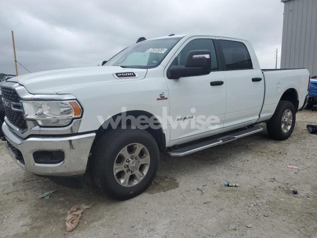 Photo 5 of 2024 RAM 2500 BIG HORN (VIN 3C6UR5DL3RG343538)