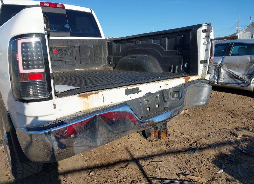 Photo 12 of 2017 Ram 2500 SLT 4X4 6'4 BOX (VIN 3C6UR5DL4HG515574)