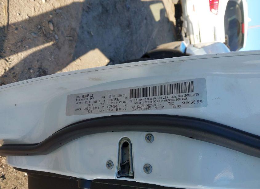 Photo 9 of 2017 Ram 2500 SLT 4X4 6'4 BOX (VIN 3C6UR5DL4HG515574)