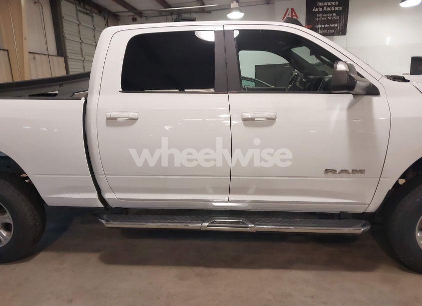 Photo 14 of 2022 Ram 2500 BIG HORN 4X4 6'4 BOX (VIN 3C6UR5DL4NG201726)