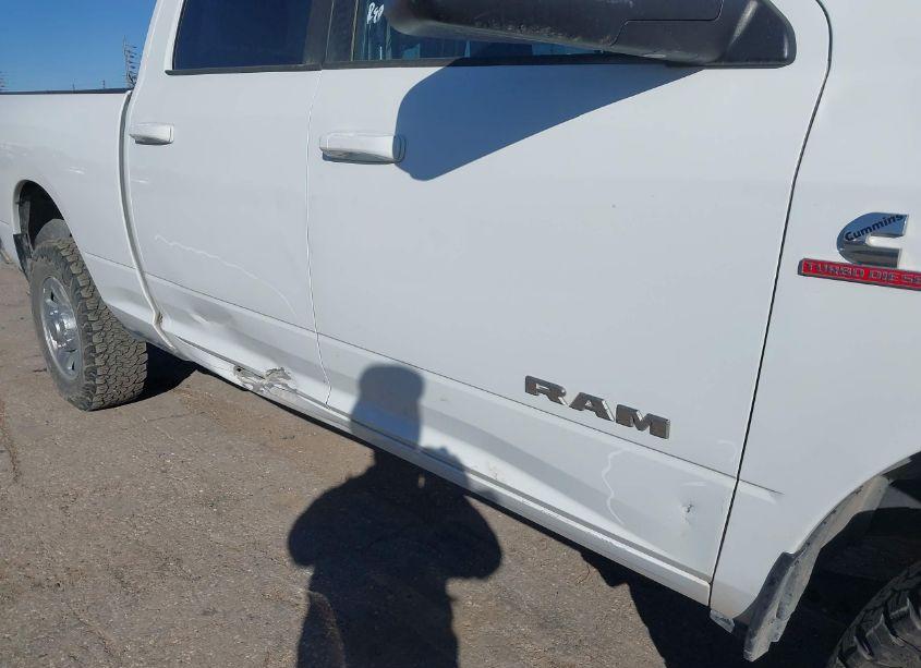 Photo 18 of 2022 Ram 2500 BIG HORN 4X4 6'4 BOX (VIN 3C6UR5DL4NG235701)