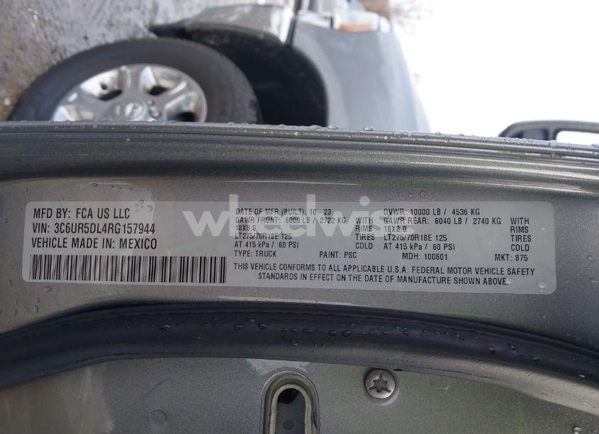 Photo 9 of 2024 Ram 2500 BIG HORN 4X4 6'4 BOX (VIN 3C6UR5DL4RG157944)
