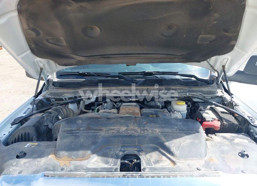 Photo 10 of 2024 Ram 2500 BIG HORN 4X4 6'4 BOX (VIN 3C6UR5DL4RG246011)