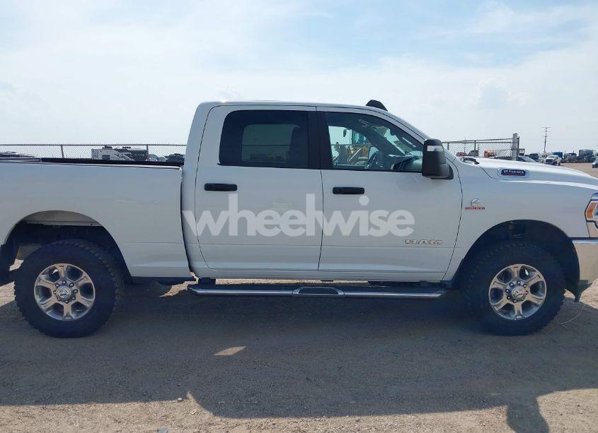 Photo 13 of 2024 Ram 2500 BIG HORN 4X4 6'4 BOX (VIN 3C6UR5DL4RG246011)