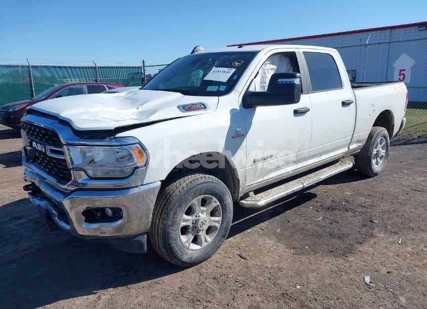 Photo 2 of 2024 Ram 2500 BIG HORN 4X4 6'4 BOX (VIN 3C6UR5DL4RG285892)