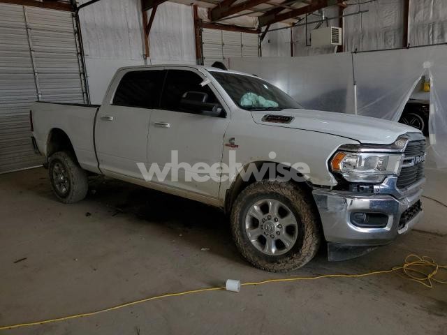 Photo 2 of 2019 RAM 2500 BIG HORN (VIN 3C6UR5DL5KG563902)