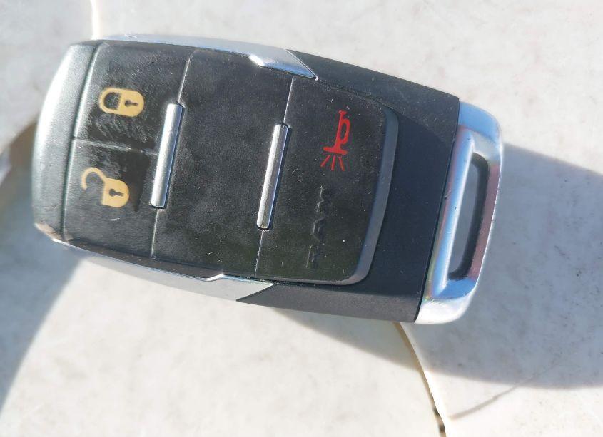 Photo 11 of 2019 Ram 2500 BIG HORN 4X4 6'4 BOX (VIN 3C6UR5DL5KG595586)