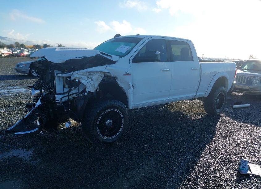 Photo 2 of 2019 Ram 2500 BIG HORN 4X4 6'4 BOX (VIN 3C6UR5DL5KG595586)