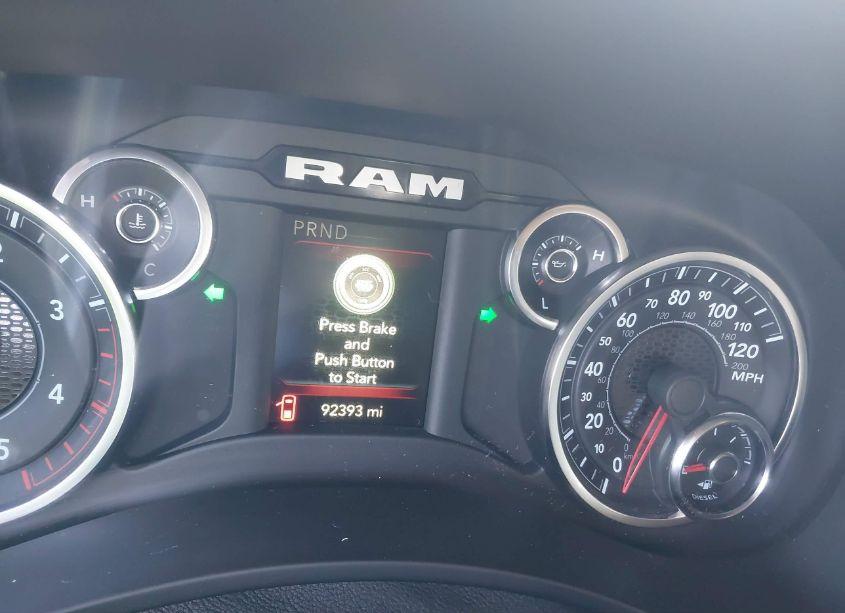 Photo 7 of 2019 Ram 2500 BIG HORN 4X4 6'4 BOX (VIN 3C6UR5DL5KG595586)