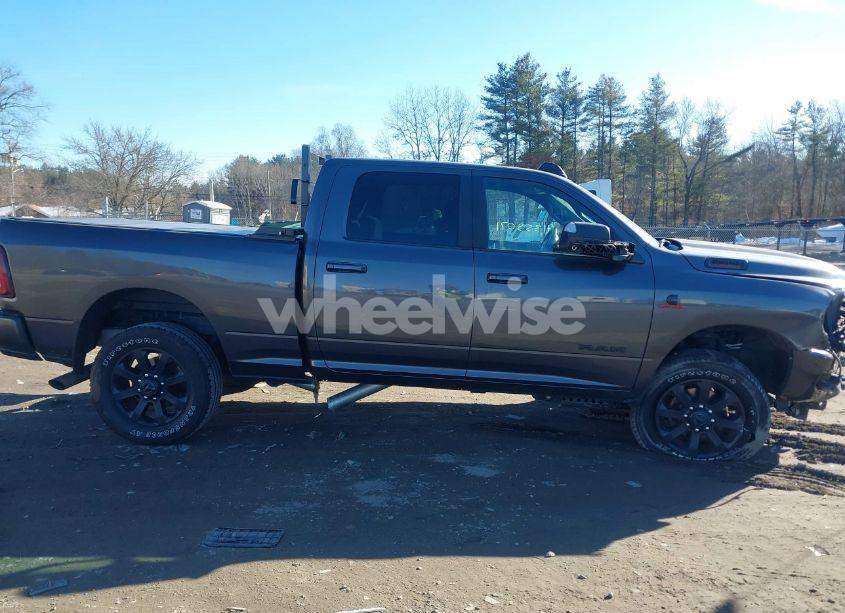 Photo 13 of 2022 Ram 2500 BIG HORN 4X4 6'4 BOX (VIN 3C6UR5DL5NG167103)