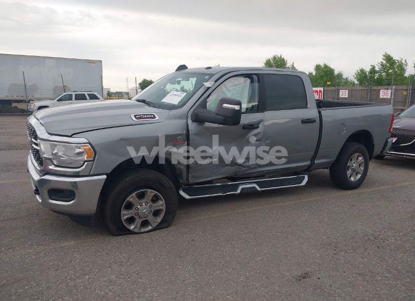 Photo 14 of 2024 Ram 2500 BIG HORN 4X4 6'4 BOX (VIN 3C6UR5DL5RG154048)