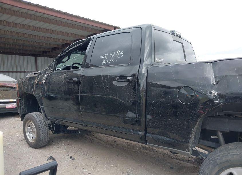 Photo 15 of 2024 Ram 2500 BIG HORN 4X4 6'4 BOX (VIN 3C6UR5DL5RG179452)