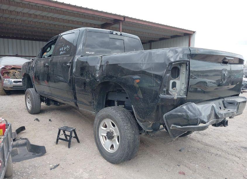 Photo 3 of 2024 Ram 2500 BIG HORN 4X4 6'4 BOX (VIN 3C6UR5DL5RG179452)