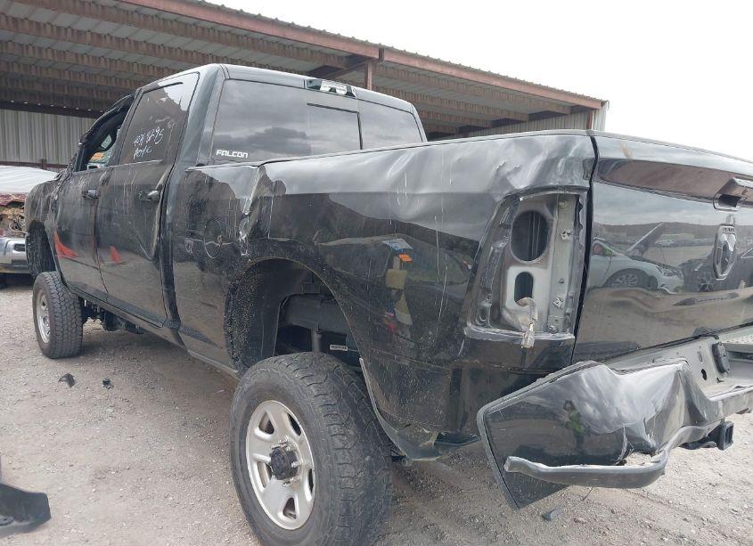 Photo 6 of 2024 Ram 2500 BIG HORN 4X4 6'4 BOX (VIN 3C6UR5DL5RG179452)