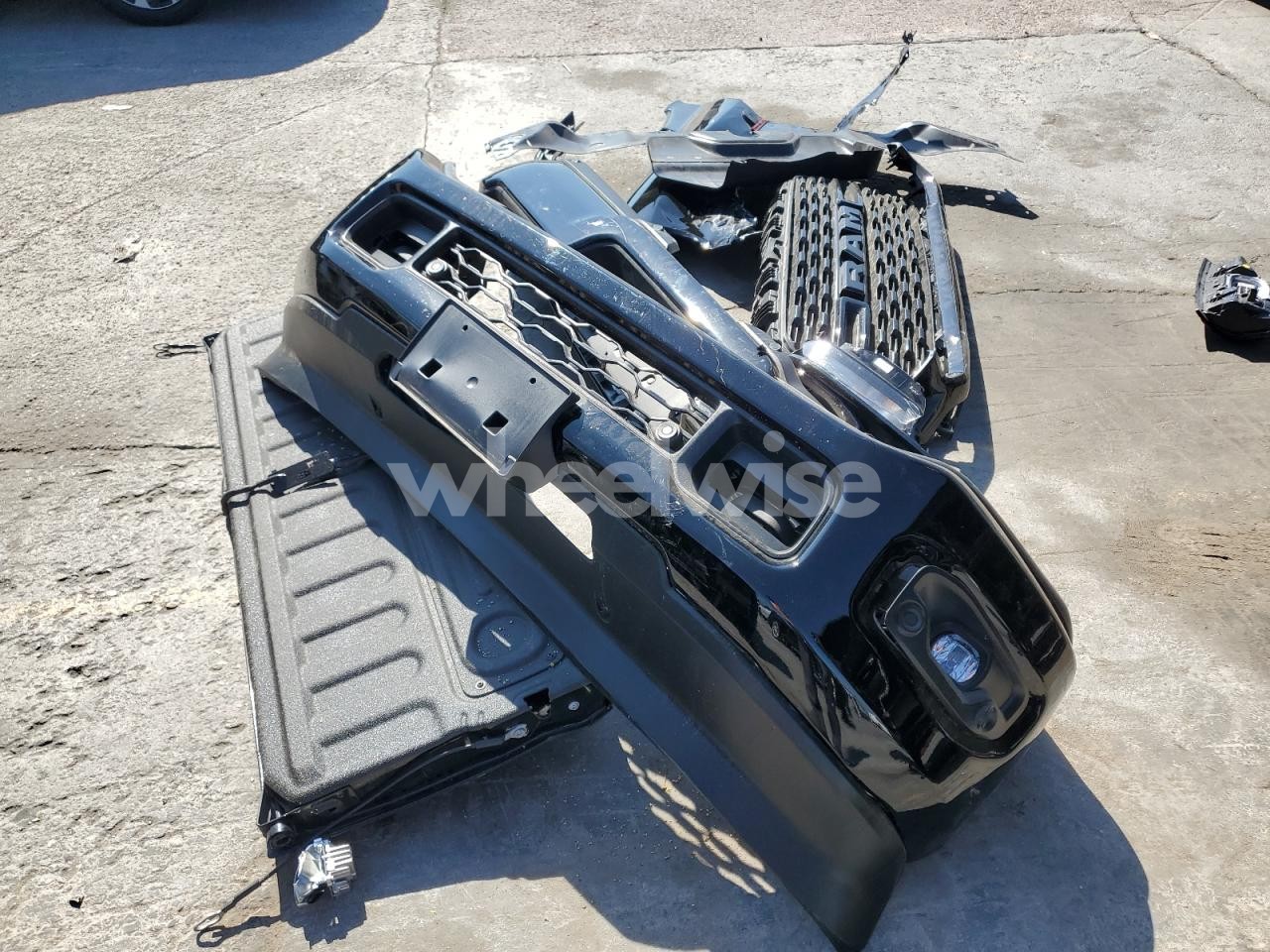 Photo 12 of 2024 RAM 2500 BIG HORN (VIN 3C6UR5DL5RG251346)