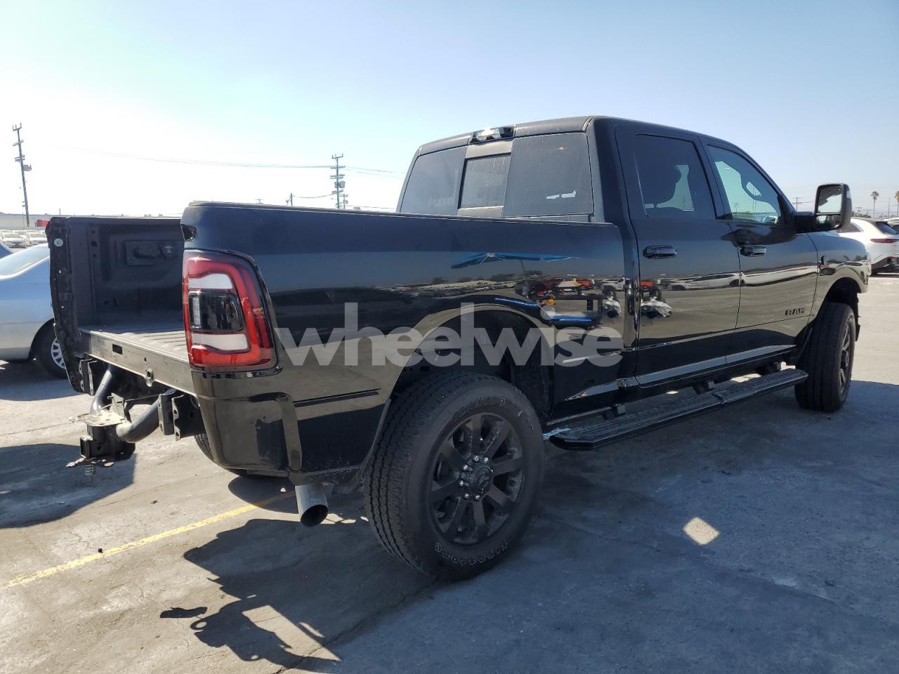 Photo 3 of 2024 RAM 2500 BIG HORN (VIN 3C6UR5DL5RG251346)