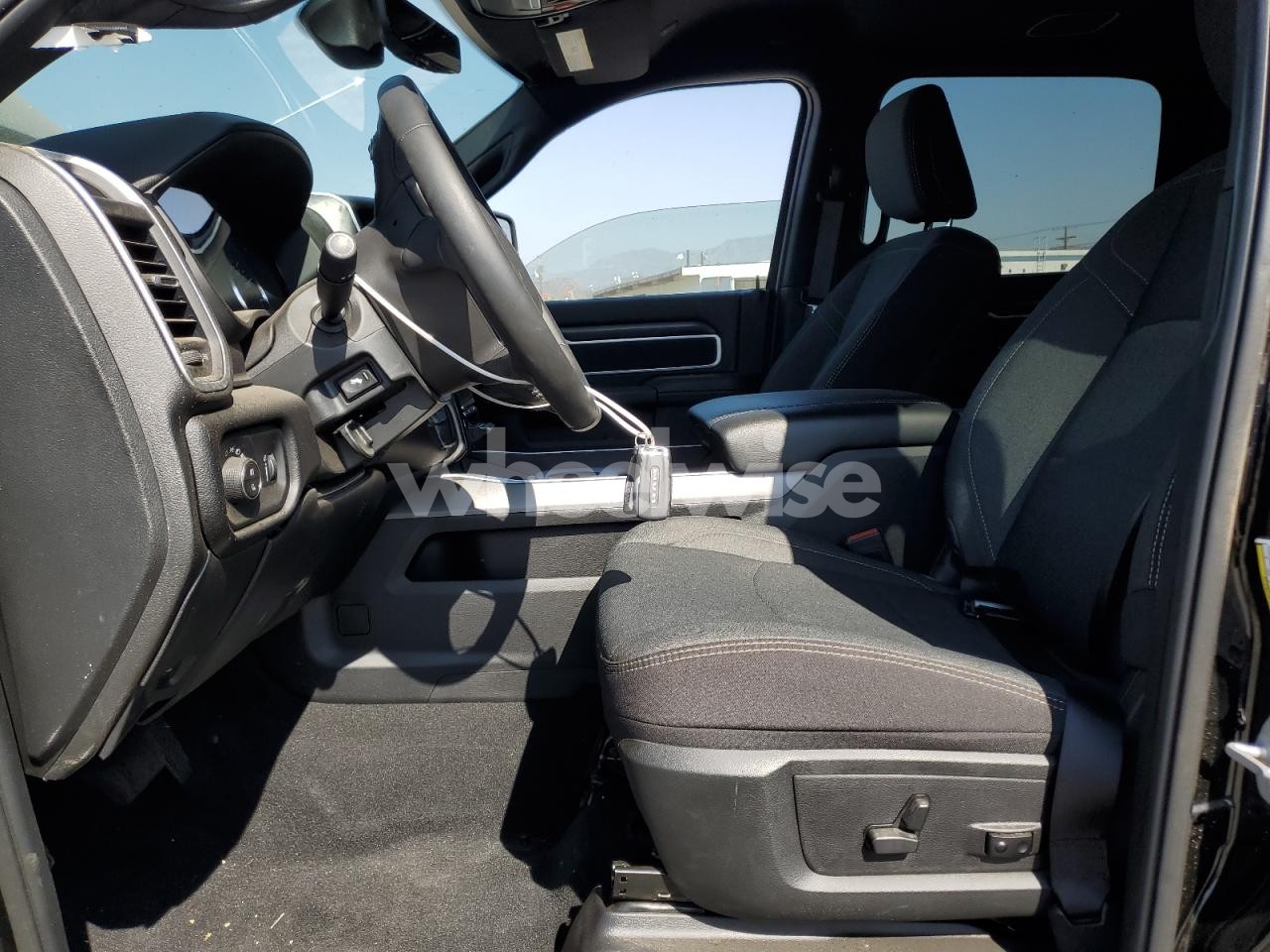 Photo 7 of 2024 RAM 2500 BIG HORN (VIN 3C6UR5DL5RG251346)