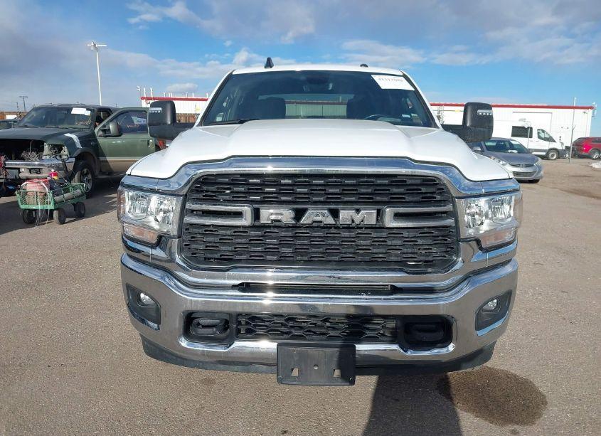 Photo 12 of 2024 Ram 2500 BIG HORN 4X4 6'4 BOX (VIN 3C6UR5DL5RG266719)