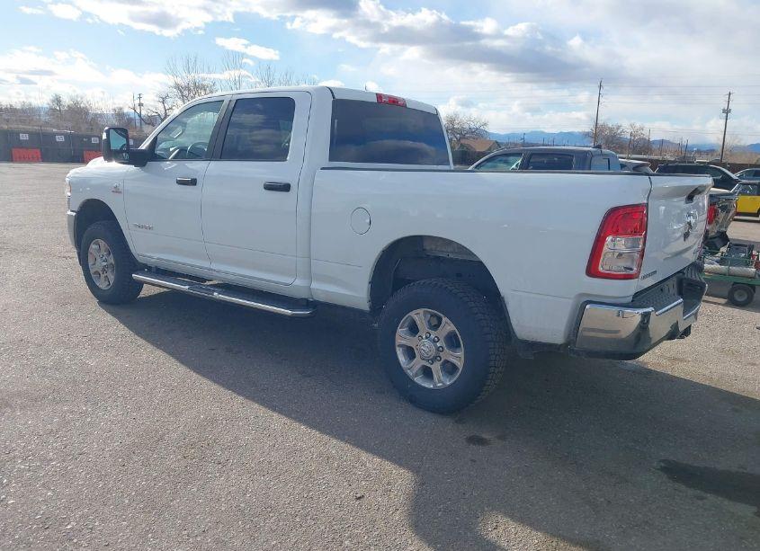 Photo 3 of 2024 Ram 2500 BIG HORN 4X4 6'4 BOX (VIN 3C6UR5DL5RG266719)