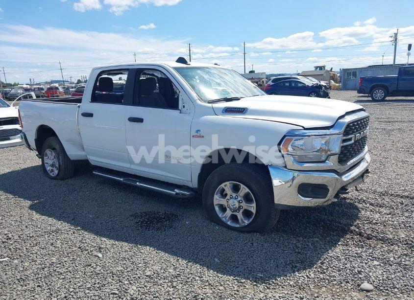 2024 Ram 2500 BIG HORN 4X4 6'4 BOX (VIN 3C6UR5DL5RG303820) main photo