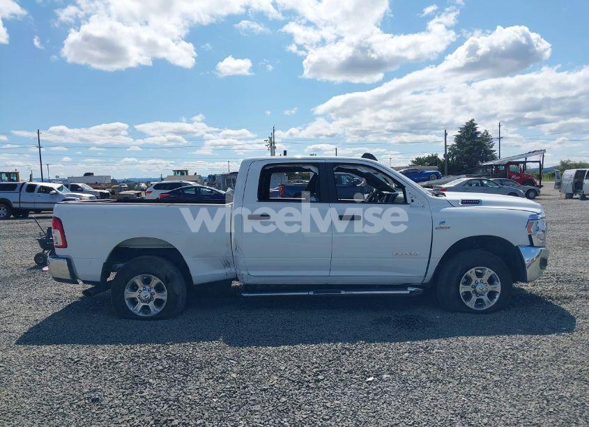 Photo 14 of 2024 Ram 2500 BIG HORN 4X4 6'4 BOX (VIN 3C6UR5DL5RG303820)