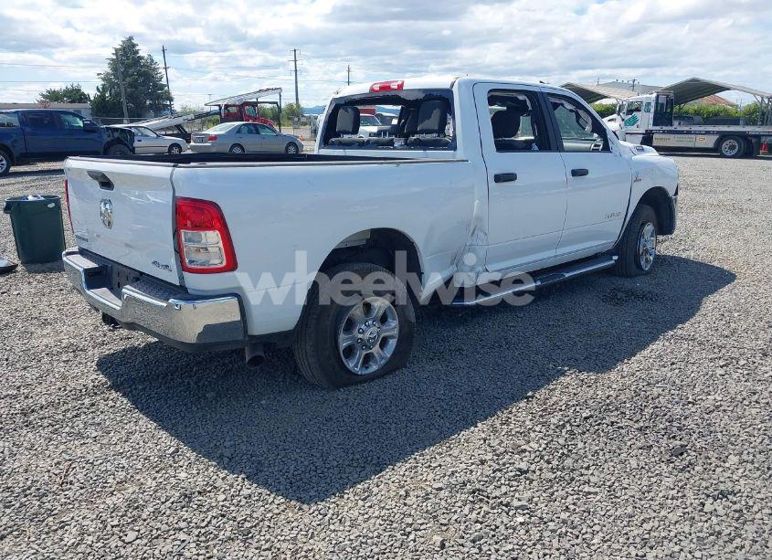 Photo 4 of 2024 Ram 2500 BIG HORN 4X4 6'4 BOX (VIN 3C6UR5DL5RG303820)