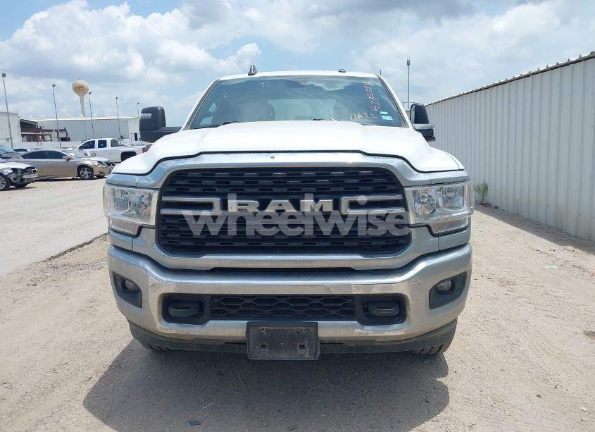 Photo 12 of 2024 Ram 2500 BIG HORN 4X4 6'4 BOX (VIN 3C6UR5DL6RG157864)