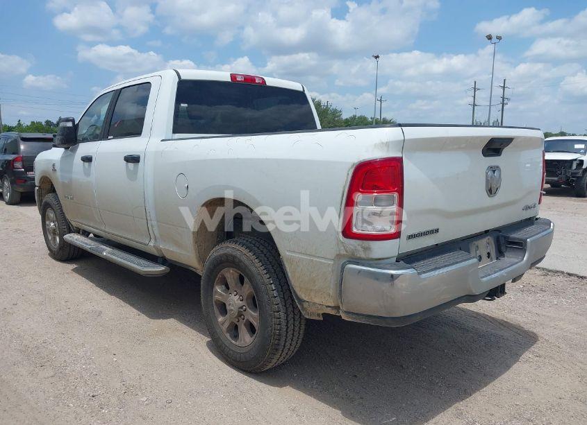 Photo 3 of 2024 Ram 2500 BIG HORN 4X4 6'4 BOX (VIN 3C6UR5DL6RG157864)