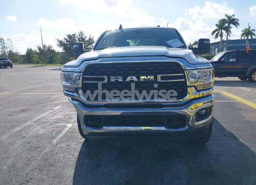 Photo 13 of 2024 Ram 2500 BIG HORN 4X4 6'4 BOX (VIN 3C6UR5DL6RG285652)