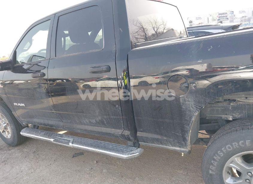 Photo 14 of 2024 Ram 2500 BIG HORN 4X4 6'4 BOX (VIN 3C6UR5DL6RG291354)