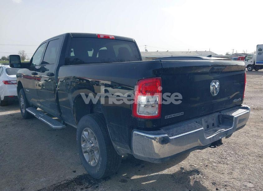 Photo 3 of 2024 Ram 2500 BIG HORN 4X4 6'4 BOX (VIN 3C6UR5DL6RG291354)