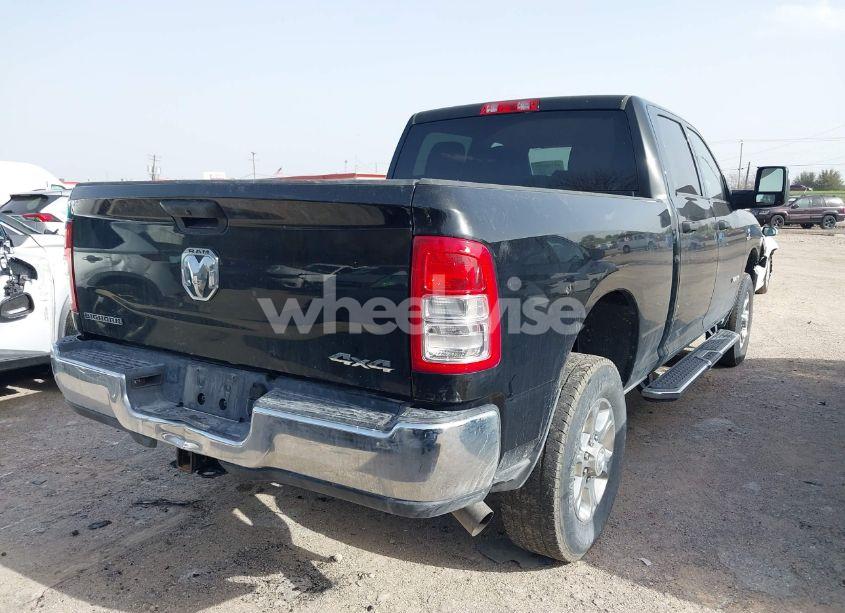 Photo 4 of 2024 Ram 2500 BIG HORN 4X4 6'4 BOX (VIN 3C6UR5DL6RG291354)