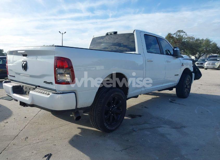 Photo 4 of 2024 Ram 2500 BIG HORN 4X4 6'4 BOX (VIN 3C6UR5DL7RG144685)