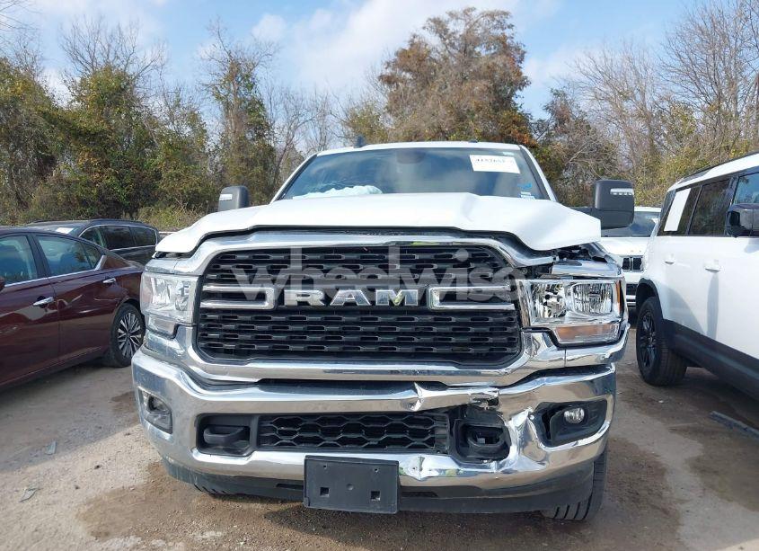 Photo 12 of 2024 Ram 2500 BIG HORN 4X4 6'4 BOX (VIN 3C6UR5DL7RG233026)