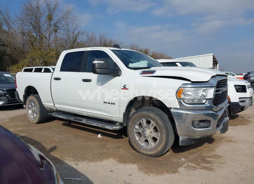 Photo 13 of 2024 Ram 2500 BIG HORN 4X4 6'4 BOX (VIN 3C6UR5DL7RG233026)