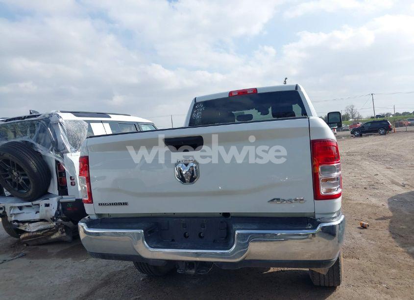 Photo 16 of 2024 Ram 2500 BIG HORN 4X4 6'4 BOX (VIN 3C6UR5DL7RG233026)