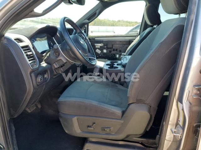 Photo 2 of 2024 RAM 2500 BIG HORN (VIN 3C6UR5DL7RG297700)